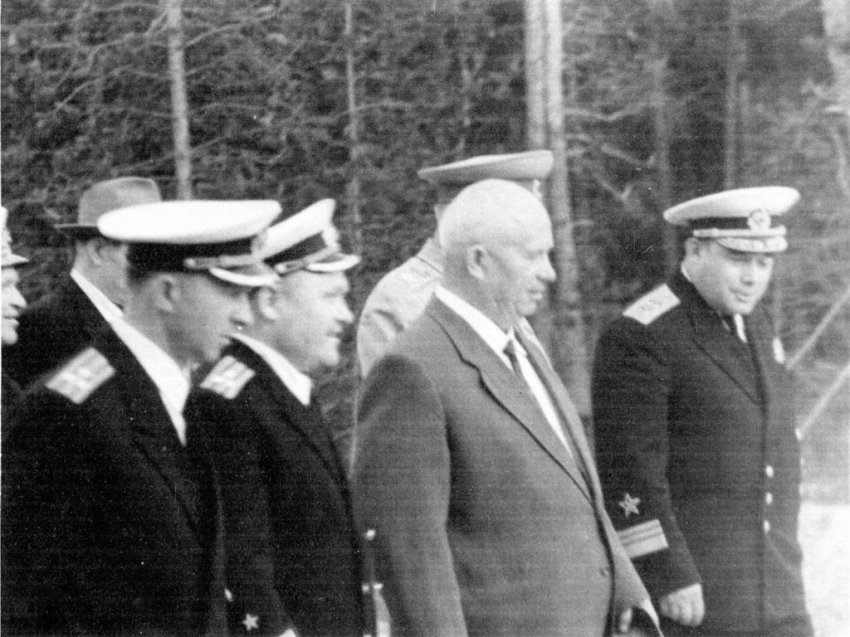 В летопись Отечества. Главный артиллерист и ракетчик флота