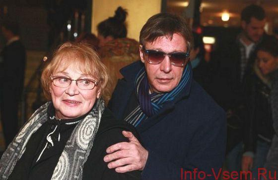 Мама Ефремова Алла Покровская была госпитализирована в одну из московских клиник