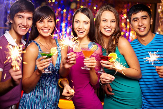 Прикольные поздравления с Новым 2019 годом кабана для коллег в стихах, прозе, картинки Прикольные поздравления с Новым 2019 годом кабана для коллег в стихах, прозе, картинки