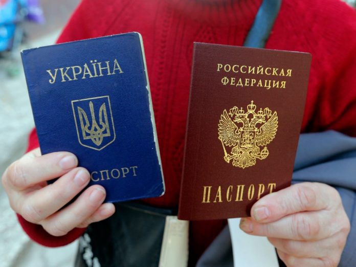 Госдума одобрила упрощение получения гражданства жителям Донбасса и Украины, последние новости
