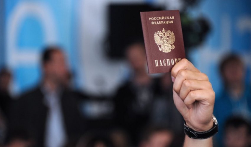 Госдума одобрила упрощение получения гражданства жителям Донбасса и Украины, последние новости