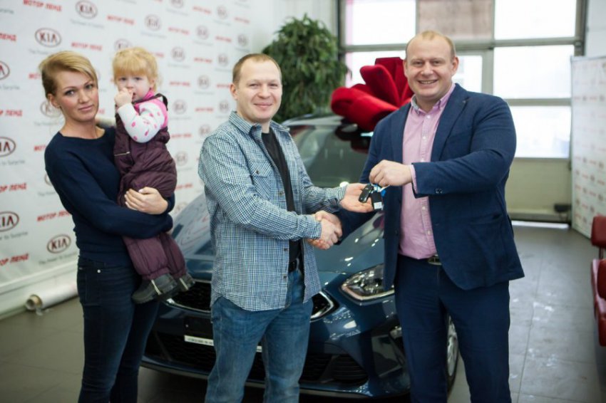 KIA определила победителя акции «Купи сейчас и выиграй»