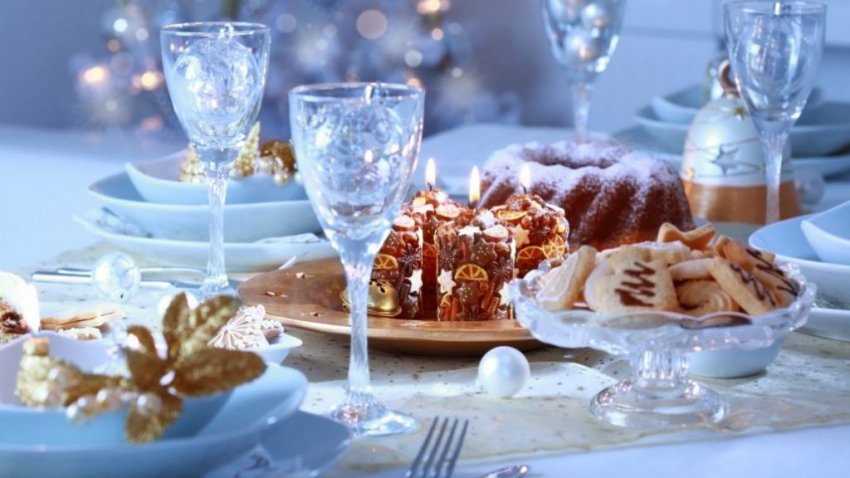 Как украсить стол на Новый год 2019 своими руками