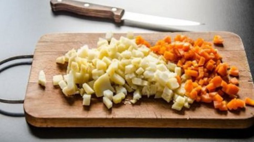 Салаты на Новый год 2019 год Желтой Земляной Свиньи (Кабана), простые и вкусные рецепты