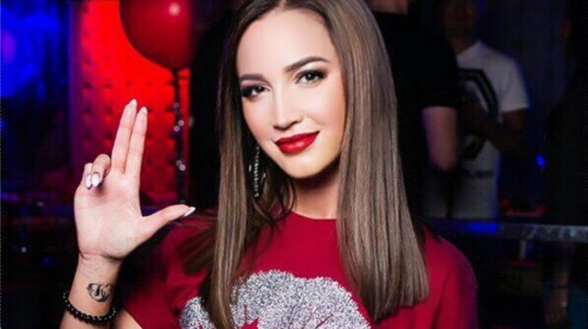 Экстрасенс увидела, что Бузова скоро забеременеет