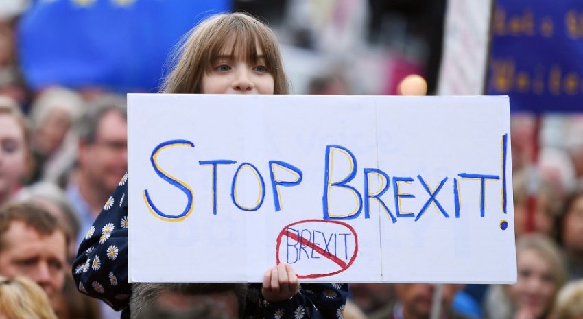 Тереза Мэй представит свои планы по Brexit в нижней палате
