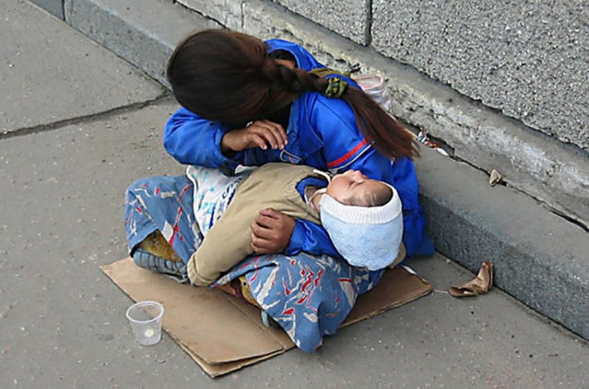 Людское милосердие, ставшее прибыльным бизнесом для «нищей мафии»