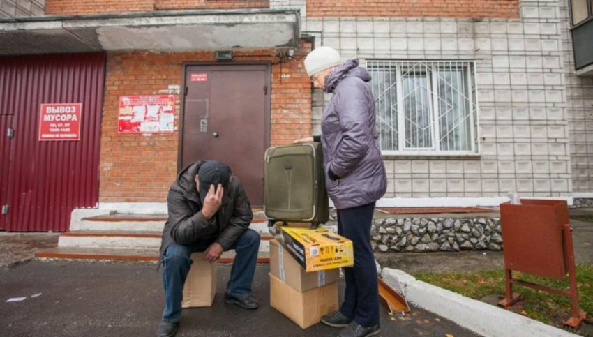 Россияне попадают в сети мошенников, пытаясь обойти закон об ограничении кредитов