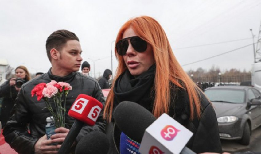 В Москве проходит церемония прощания с Юлией Началовой