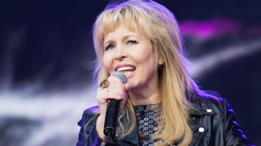 Юлия Началова могла поехать на «Евровидение», но ее заменили на другого певца