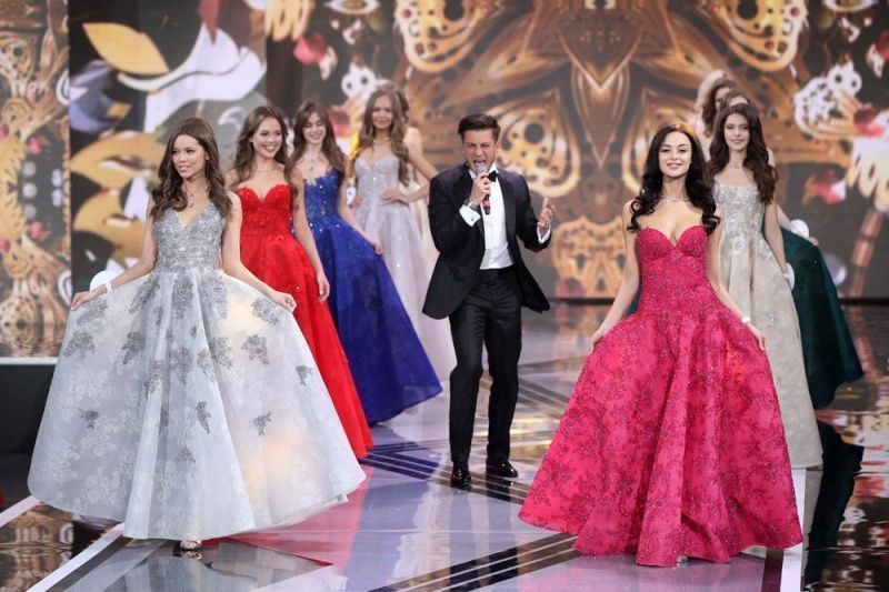 Корону «Мисс Россия 2019» забрала 20-летняя Алина Санько будущий архитектор из Азова