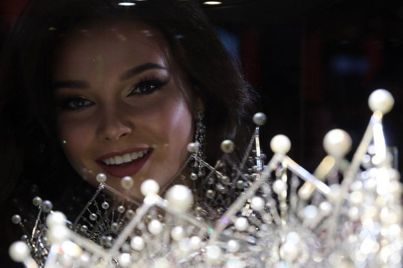 Корону «Мисс Россия 2019» забрала 20-летняя Алина Санько будущий архитектор из Азова