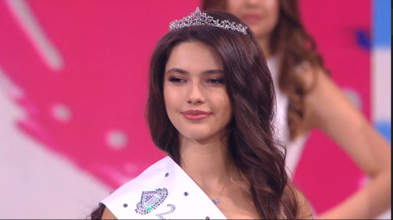 Корону «Мисс Россия 2019» забрала 20-летняя Алина Санько будущий архитектор из Азова