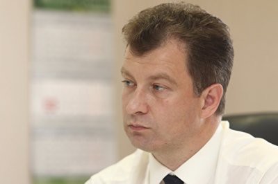 Сын-школьник мэра Серова Василия Сизикова за год заработал 400 тысяч рублей