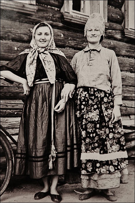 Фотоподборка деревенского быта русского человека XX века