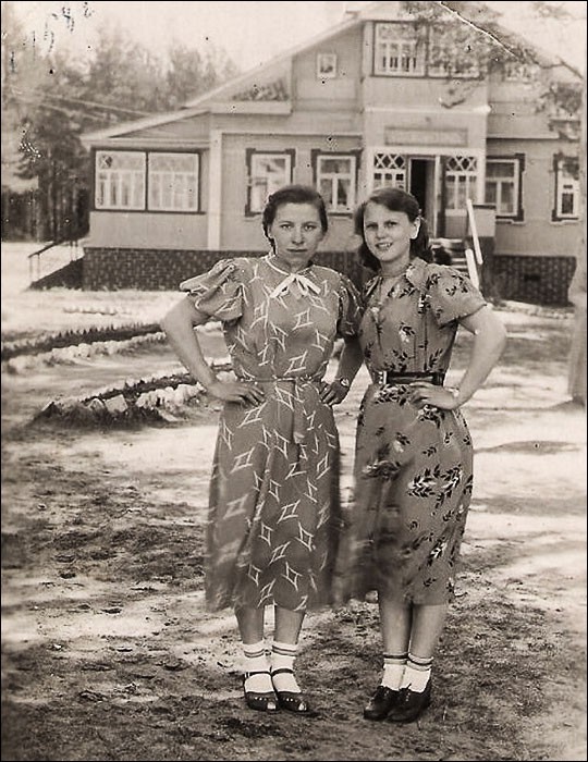 Фотоподборка деревенского быта русского человека XX века