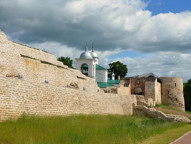 ТОП-13 примеров неудачной реставрации исторических памятников