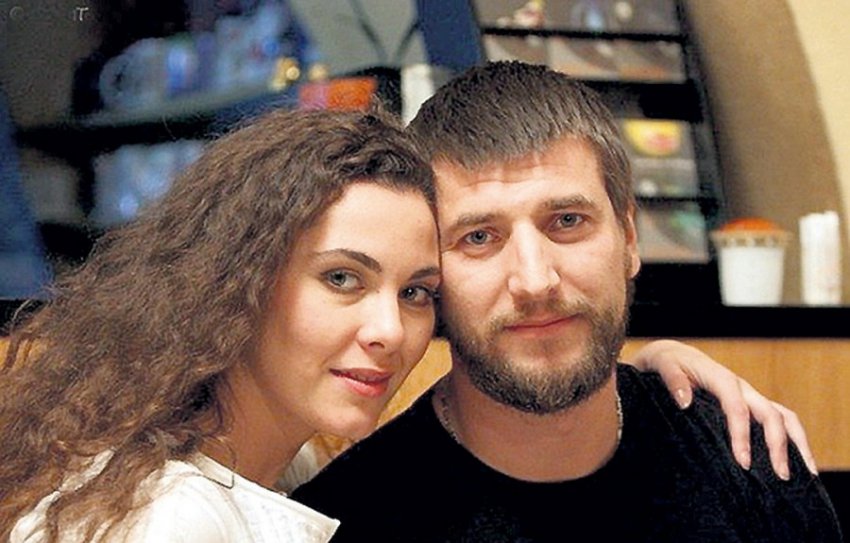 Три любви Александра Устюгова: факты из личной жизни артиста Три любви Александра Устюгова: факты из личной жизни артиста