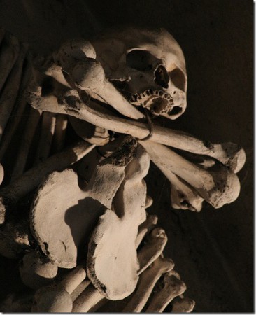 Храмы на костях: Христианские оссуарии (костницы) Храмы на костях: Христианские оссуарии (костницы)