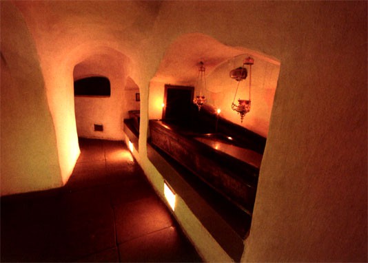 Храмы на костях: Христианские оссуарии (костницы) Храмы на костях: Христианские оссуарии (костницы)