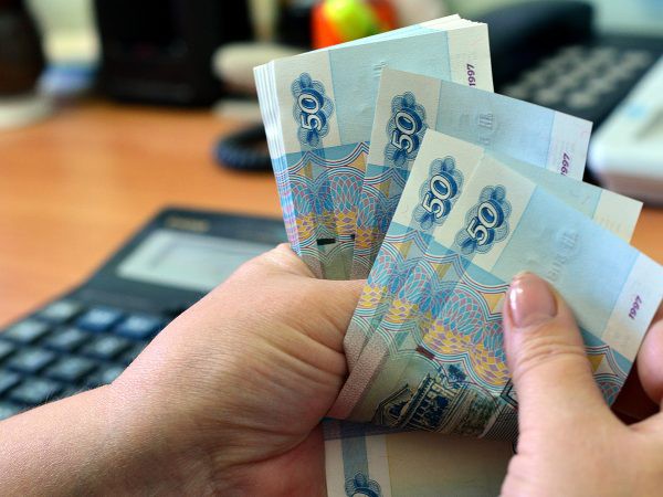 Выплатят ли пенсионерам по 10000 рублей в 2019 году: последние новости