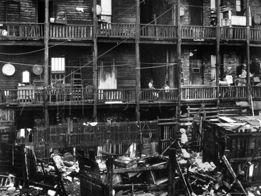 Как менялись условия труда: детская каторга и 20 часов в шахтах