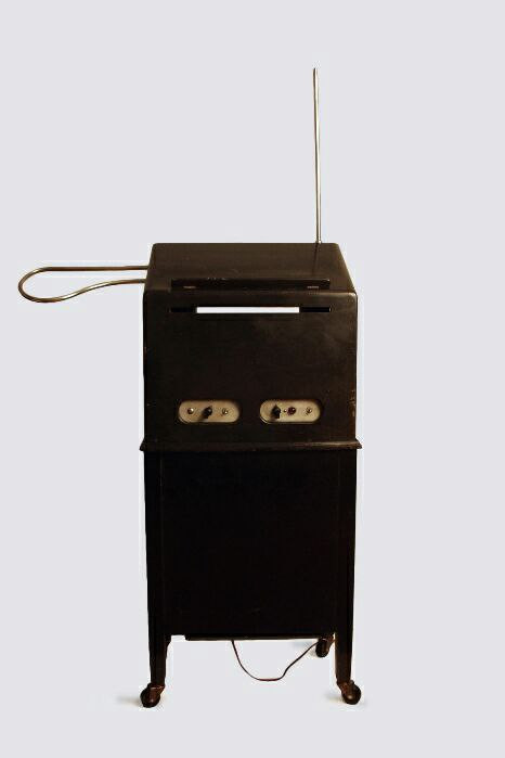 Лев Термен - советский отец космической музыки Лев Термен - советский отец космической музыки