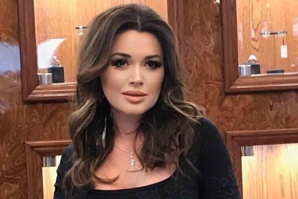 Названа причина рака у Анастасии Заворотнюк