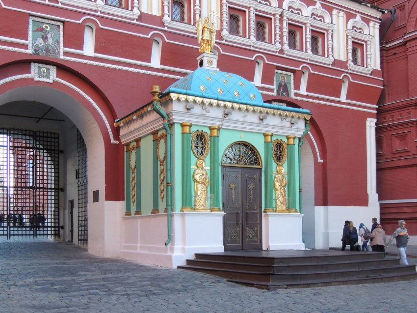 Иверскую икону Божией Матери почитает православная церковь 26 октября 2019 года