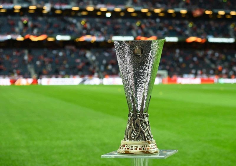 После матчей 4 тура Лиги Европы 2019-2020 сразу 5 клубов обеспечили себе выход в плей-офф турнира