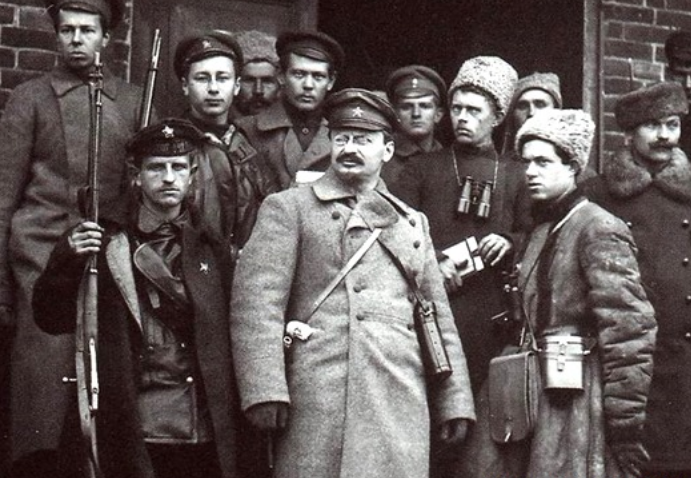 День в истории России 12 ноября: знаменательные события в политической и культурной жизни страны