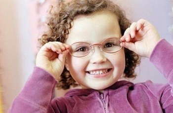 Астигматизм у детей лечится или нет: 5 способов лечения