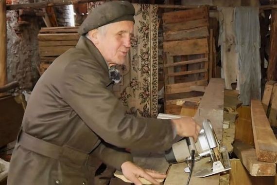 В Рязанской области инвалид по зрению самостоятельно построил дом