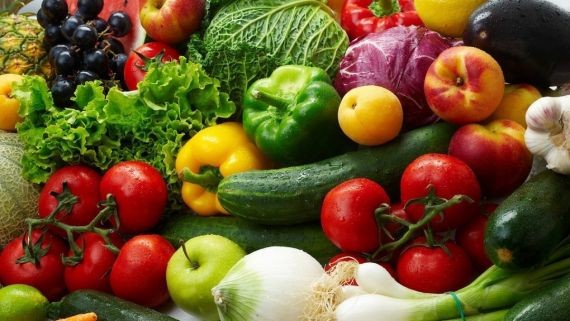 Врач назвала любимые продукты спасшихся от рака на последней стадии