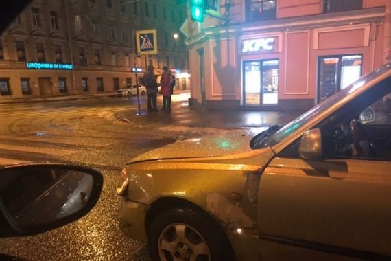 Удирая от полиции в Петербурге, иностранец заработал 13 протоколов
