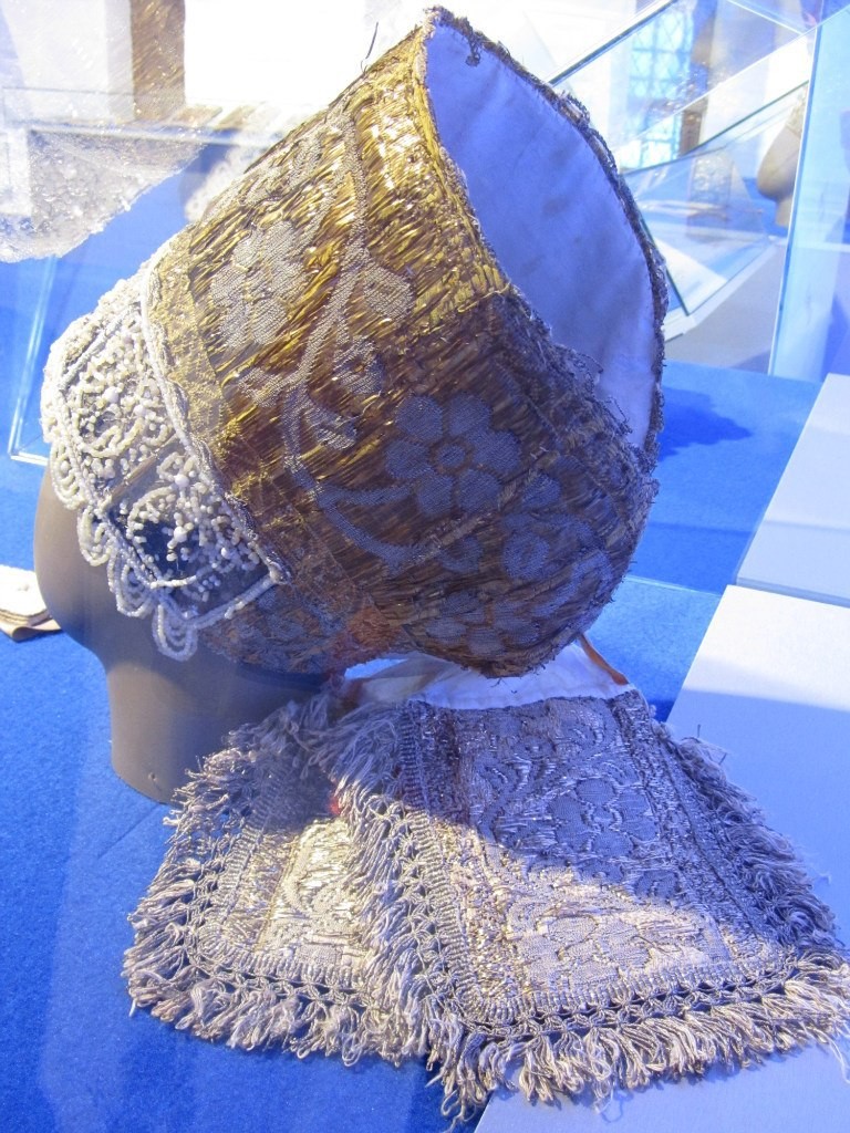 Скатный жемчуг - старинное украшение Северной Руси Скатный жемчуг - старинное украшение Северной Руси