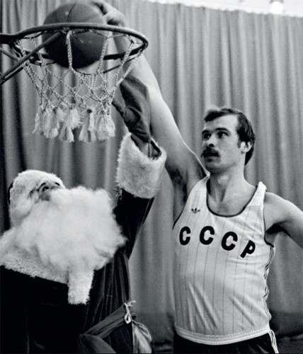 К Новому Году в СССР готовились еще летом. Фотоподборка