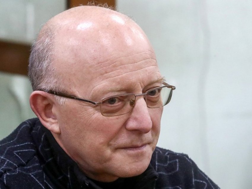 Суд по русски: Украсть 4 миллиона и получить условный срок