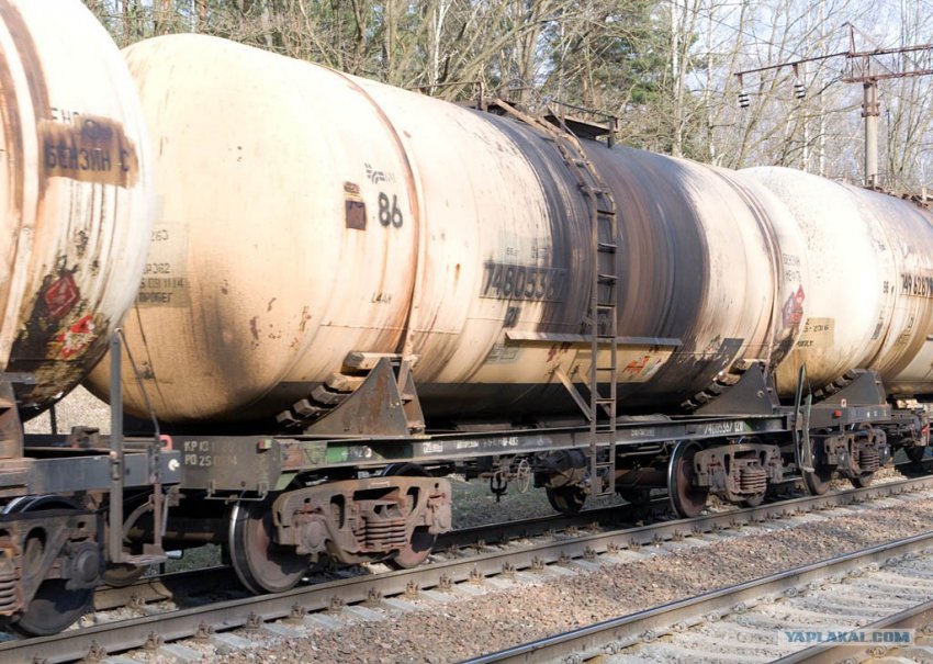 Пальмовое масло производят из нефти