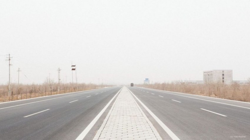 В борьбе с вирусом, мы забыли о наводнених, засухах и загрязнении пластиком