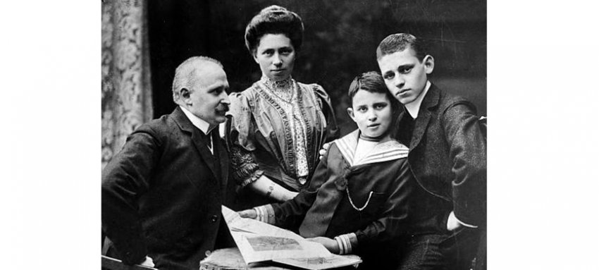 Как поэт и драматург стал шпионом ЦРУ