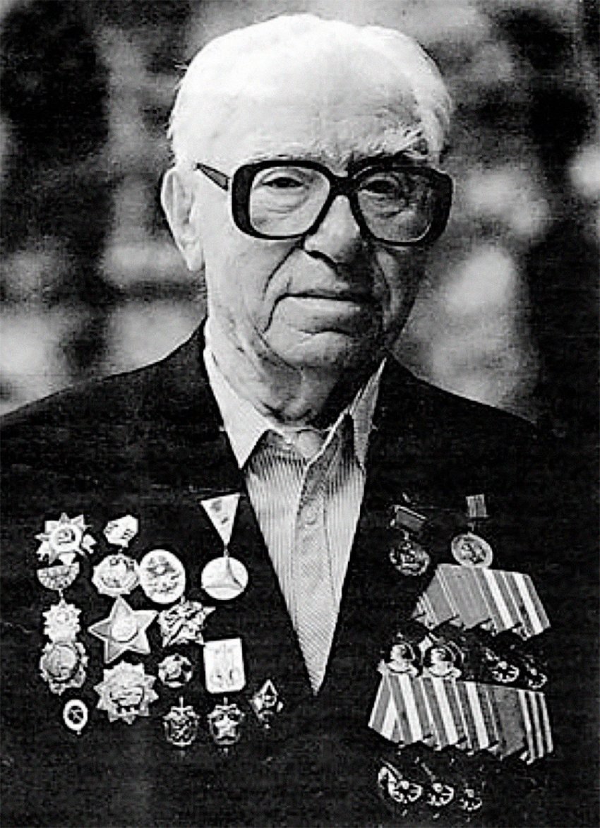 Этот советский диверсант нагонял страху на гитлеровцев