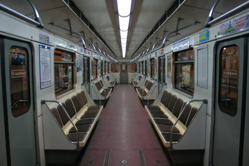 В метро Санкт-Петербурга с 2021 года изменилась стоимость за проезд