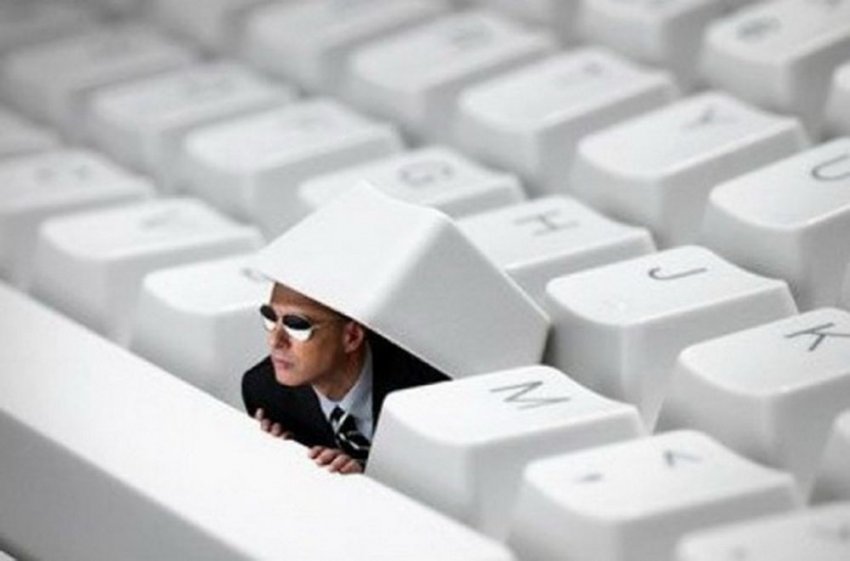 Цифровые технологии и тотальная слежка в Интернете: интервью Шона О.Брайена