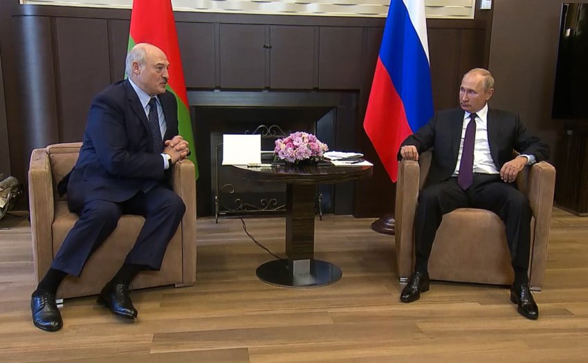 Главные итоги первой за время протестов встречи Путина и Лукашенко