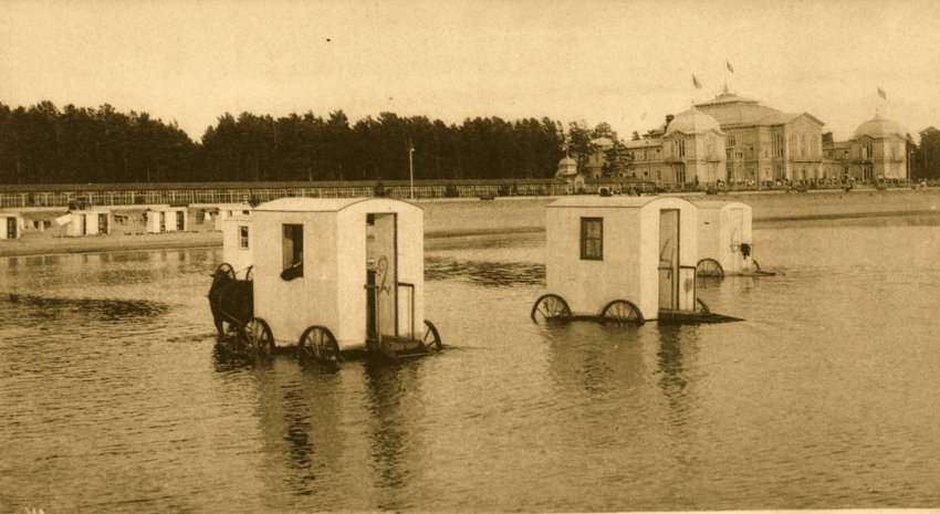 Купальник: история обнажения