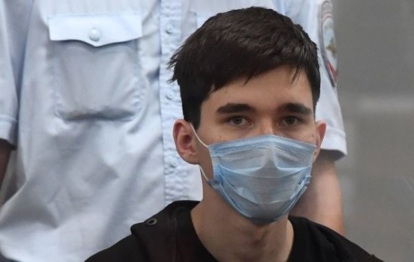 Казанского стрелка поставили на учет как склонного к самоубийству Казанского стрелка поставили на учет как склонного к самоубийству