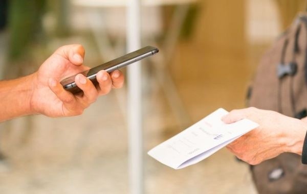 Москвичам разъяснили, как получить QR-код для ресторанов и баров Москвичам разъяснили, как получить QR-код для ресторанов и баров
