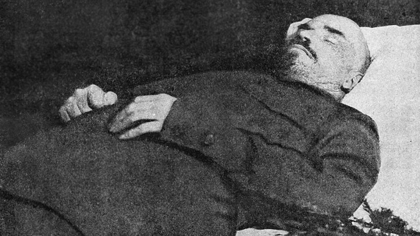 Смерть Ленина, в каком году умер и по какой причине?