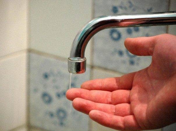 Юристы подсказали, как взыскивать с управляющей компании компенсацию за длительное отключение воды